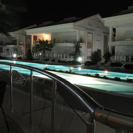 In - Mirage C1 - Beautiful Ground Floor In *